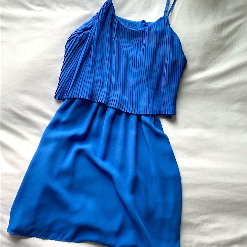 Mossimo - blue accordion pleat dress